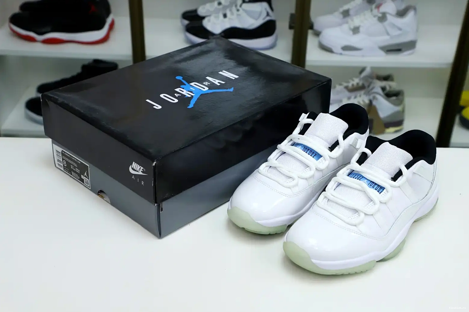 AIR JORDAN LOW LEGEND RETRO BLUE 11 Kimikick 0619
